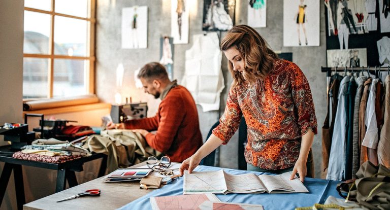 Is Customized–Made Clothes the Subsequent Large Factor in Vogue?
