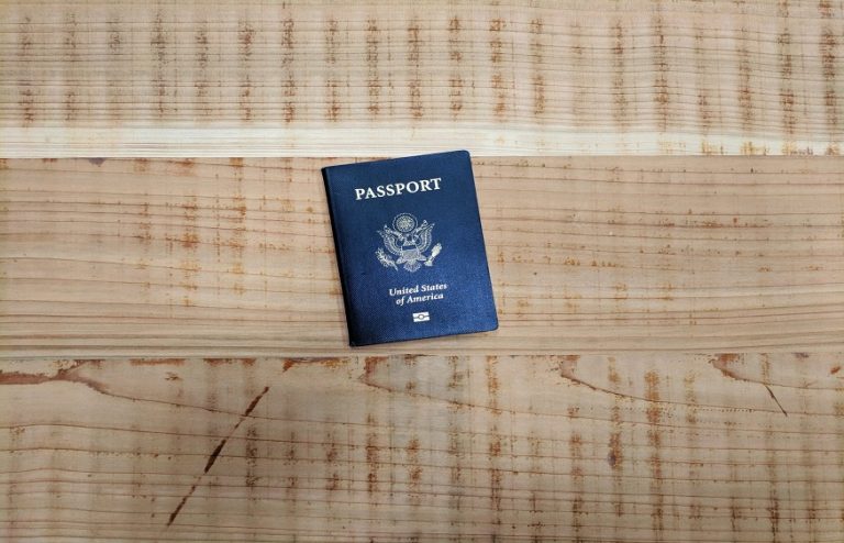 Hacks to decide on the main immigration guide